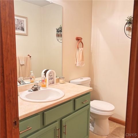 12 Orangewood Drive, Clay, NY 13090
