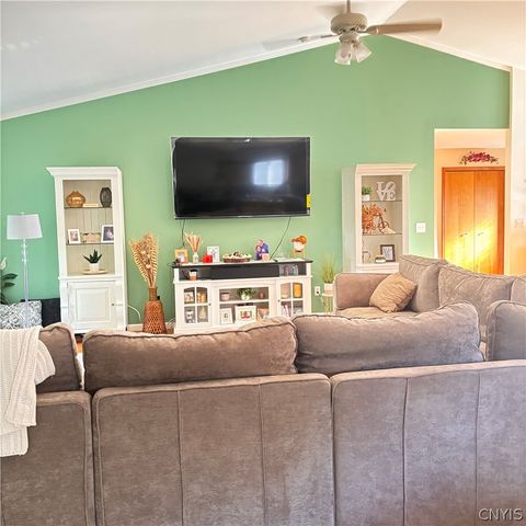 12 Orangewood Drive, Clay, NY 13090