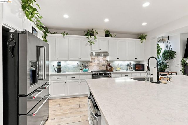 5456 Mountain Ridge Way, Antioch, CA 94531
