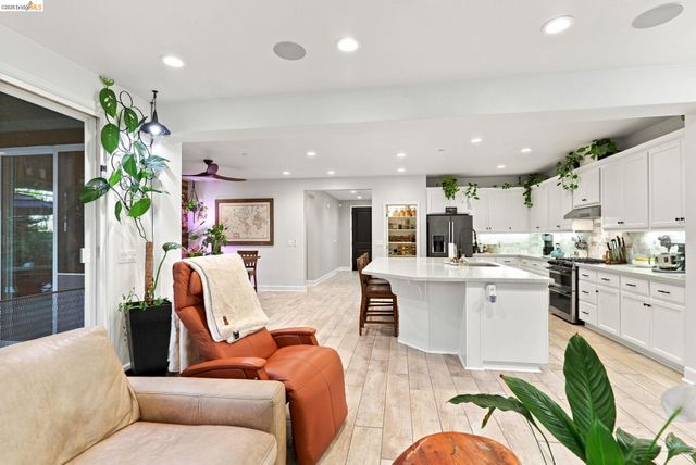 5456 Mountain Ridge Way, Antioch, CA 94531
