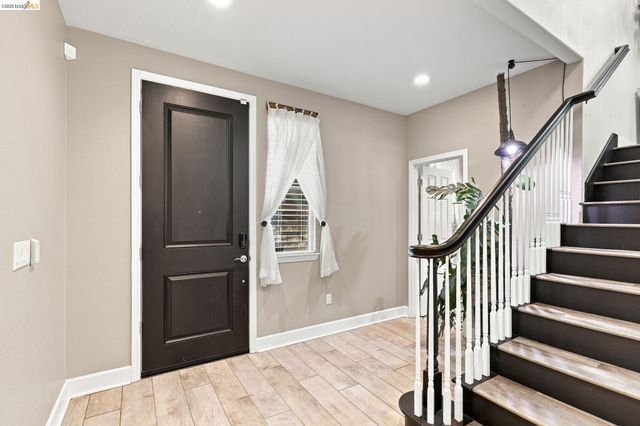 5456 Mountain Ridge Way, Antioch, CA 94531