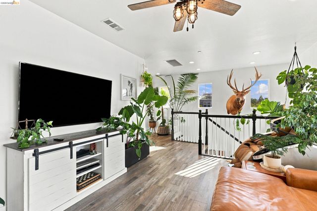 5456 Mountain Ridge Way, Antioch, CA 94531