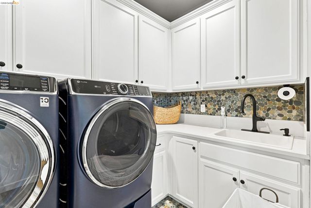 5456 Mountain Ridge Way, Antioch, CA 94531