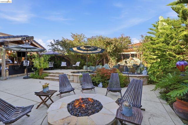 5456 Mountain Ridge Way, Antioch, CA 94531