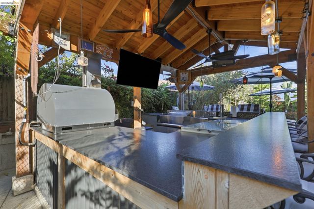 5456 Mountain Ridge Way, Antioch, CA 94531
