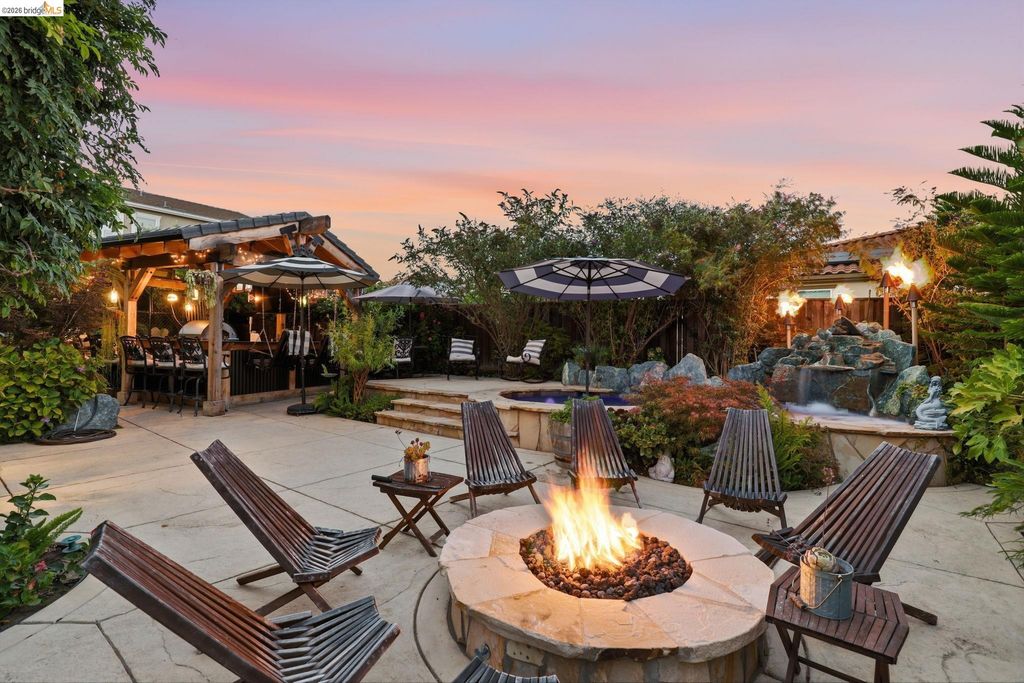 5456 Mountain Ridge Way, Antioch, CA 94531
