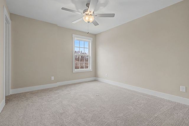 137 Traveller Ln, La Vergne, TN 37086