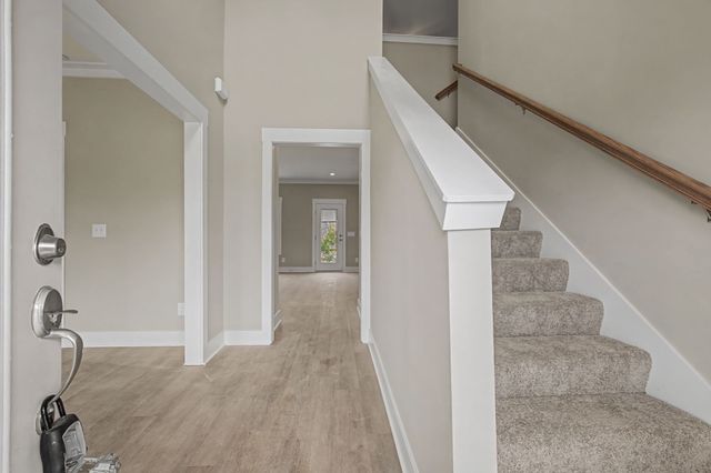 137 Traveller Ln, La Vergne, TN 37086