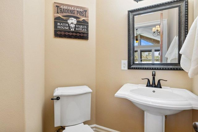 708 SUNFISH ST, Lakeway, TX 78734