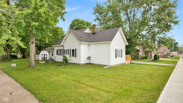 108 E Washington, Mooresville, IN 46158