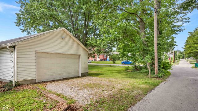 108 E Washington, Mooresville, IN 46158