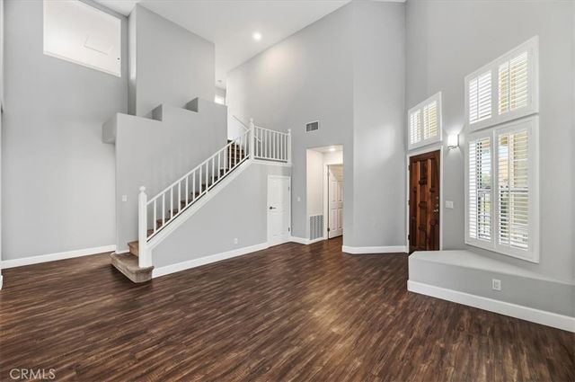 40483 Via Estrada, Murrieta, CA 92562