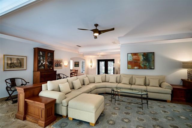 218 ROBIN DRIVE, Sarasota, FL 34236