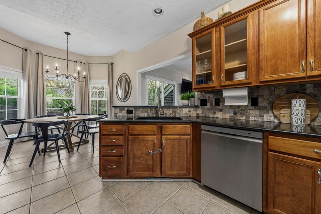 425 Westwood Dr, Smyrna, TN 37167