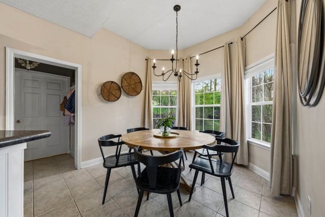 425 Westwood Dr, Smyrna, TN 37167
