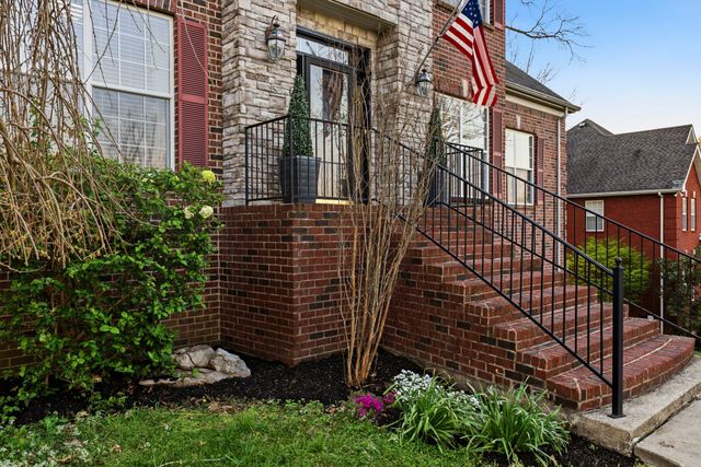 425 Westwood Dr, Smyrna, TN 37167