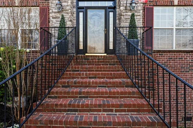 425 Westwood Dr, Smyrna, TN 37167