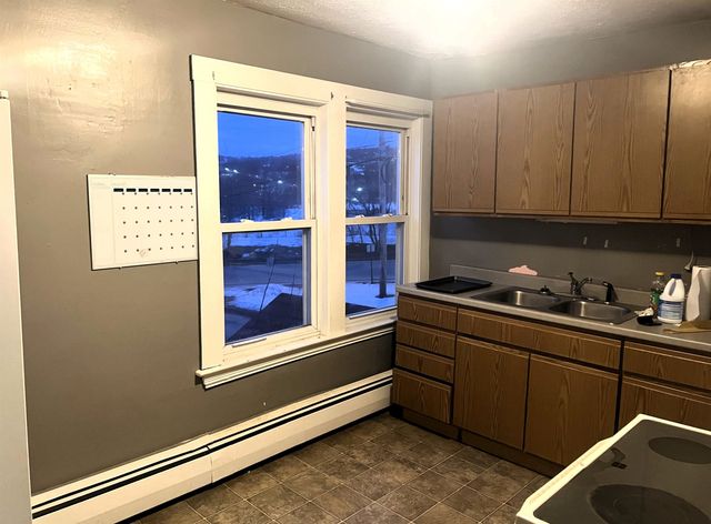 638 Rockingham Street, Berlin, NH 03570