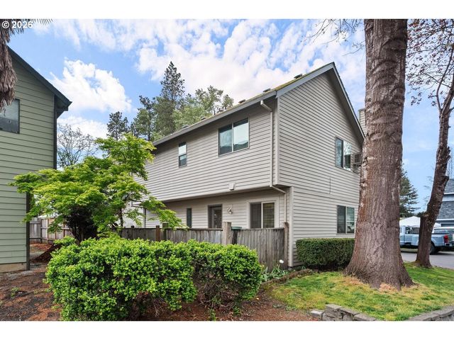 9721 Sw LONDON Ct, Portland, OR 97223
