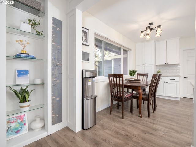 12735 Sw 22ND Ave, Lake Oswego, OR 97034