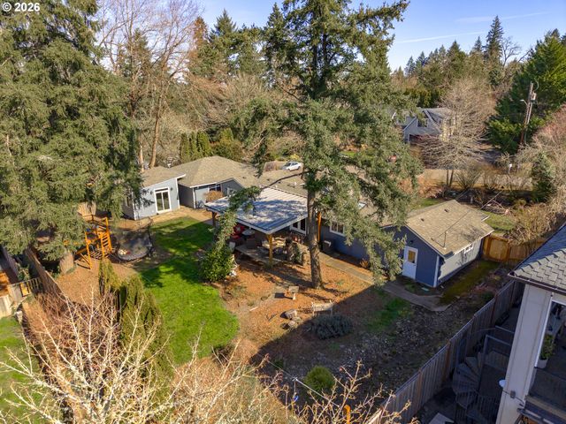 12735 Sw 22ND Ave, Lake Oswego, OR 97034