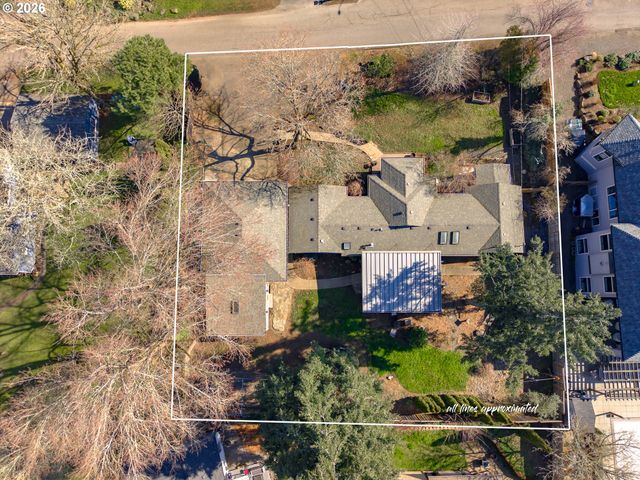 12735 Sw 22ND Ave, Lake Oswego, OR 97034