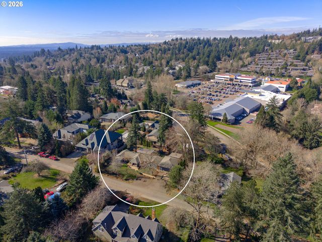 12735 Sw 22ND Ave, Lake Oswego, OR 97034