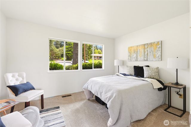 14613 SE 16th Place, Bellevue, WA 98007