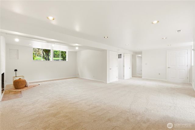 14613 SE 16th Place, Bellevue, WA 98007