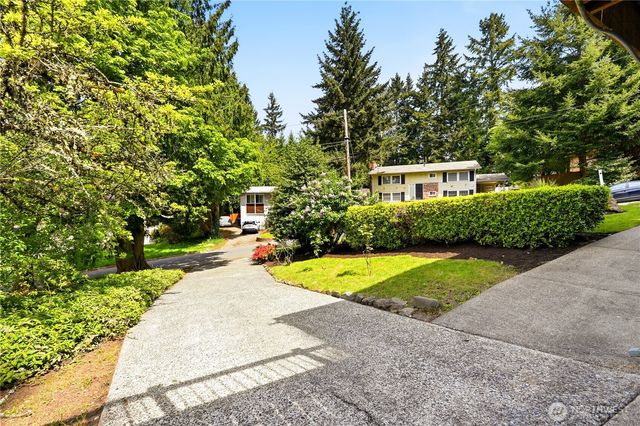 14613 SE 16th Place, Bellevue, WA 98007