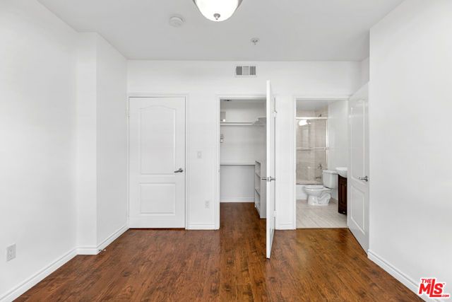 5633 Carlton Way 203, Los Angeles, CA 90028