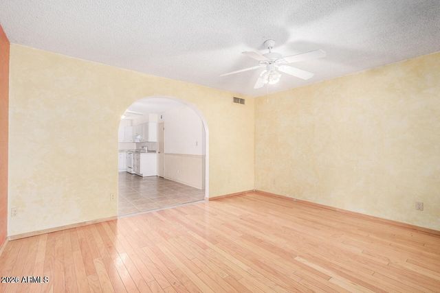 1941 E PEGASUS Drive, Tempe, AZ 85283