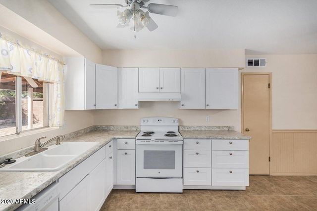 1941 E PEGASUS Drive, Tempe, AZ 85283