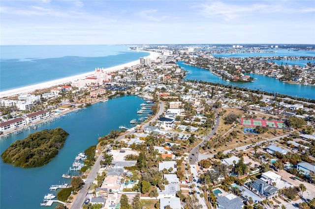 3110 W DE BAZAN AVENUE, St Pete Beach, FL 33706