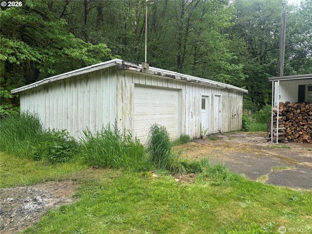 1031 HARMONY Dr, Longview, WA 98632