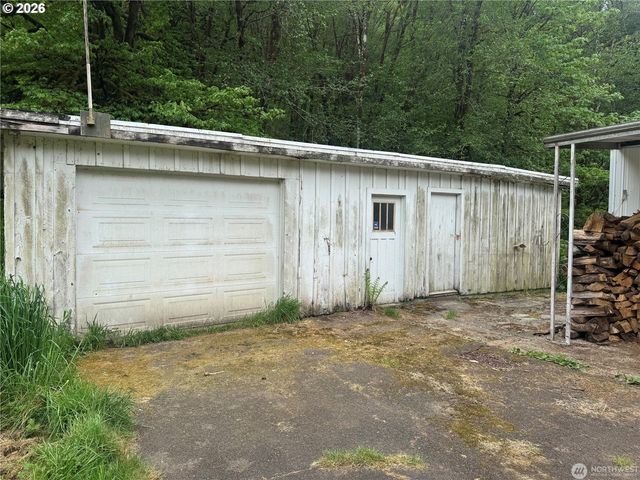 1031 HARMONY Dr, Longview, WA 98632