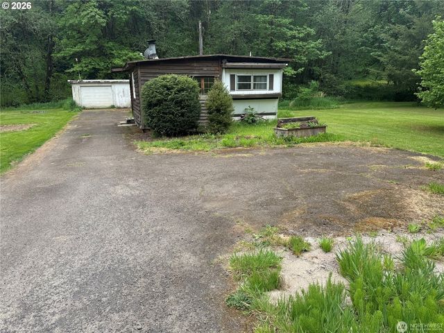 1031 HARMONY Dr, Longview, WA 98632