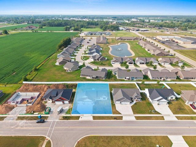 869 JOEANNA WAY, Pulaski, WI 54162