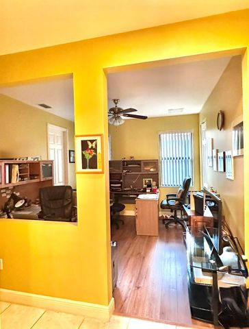 8041 E Via Grande, Boynton Beach, FL 33437