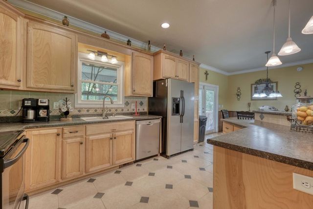 215 Rhodemont Trail, Hayesville, NC 28904