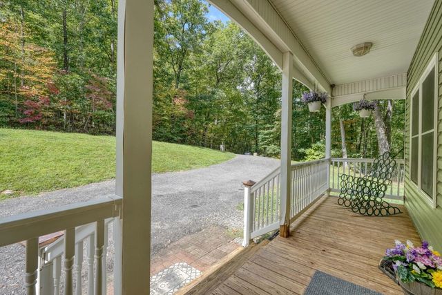 215 Rhodemont Trail, Hayesville, NC 28904