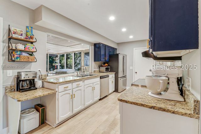 32 Otter Rd, Hilton Head Island, SC 29928