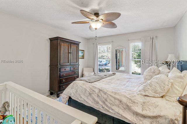 32 Otter Rd, Hilton Head Island, SC 29928