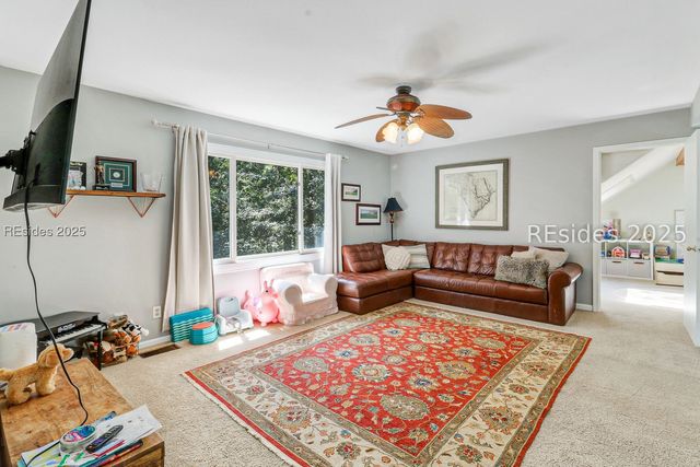 32 Otter Rd, Hilton Head Island, SC 29928