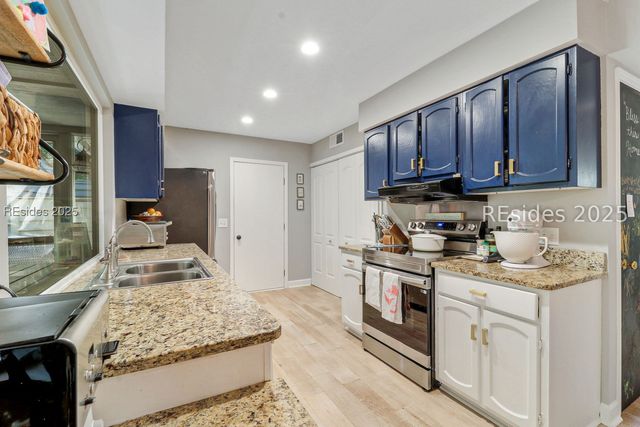 32 Otter Rd, Hilton Head Island, SC 29928