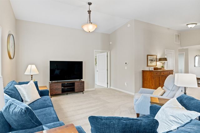41 W Lobelia Drive, Sequim, WA 98382
