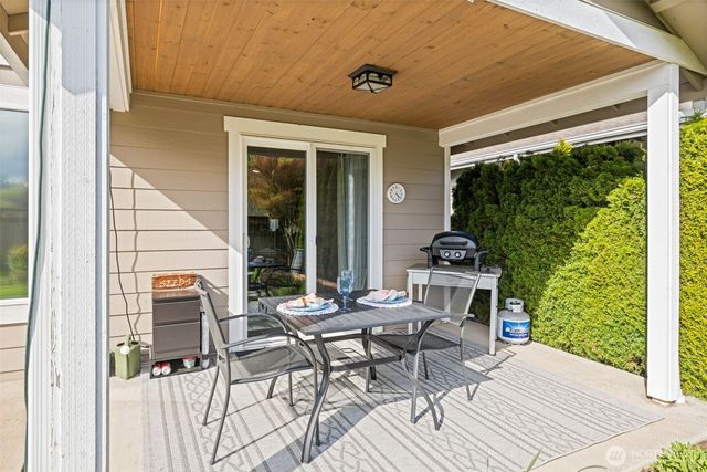 41 W Lobelia Drive, Sequim, WA 98382