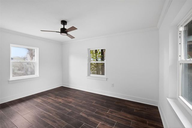 8301 RIVERSIDE DRIVE NE, St Petersburg, FL 33702