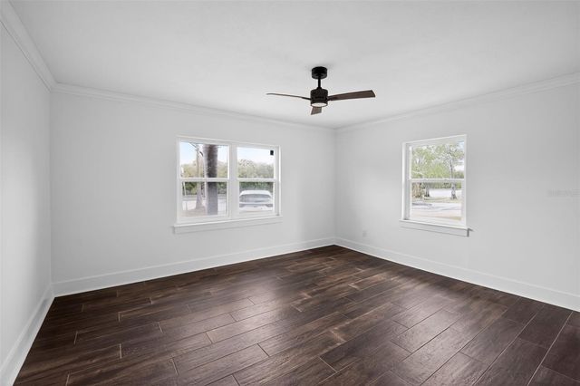 8301 RIVERSIDE DRIVE NE, St Petersburg, FL 33702