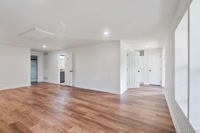 38 Mulberry Drive, Tuxedo Park, NY 10987